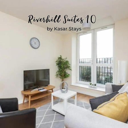 Maidstone Heights By Kasar Stays Ngoại thất bức ảnh